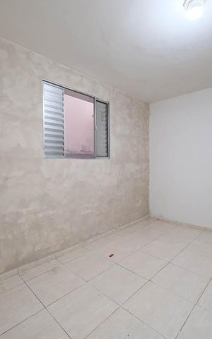 Casa para alugar com 70m², 2 quartos e sem vagaQuarto 1