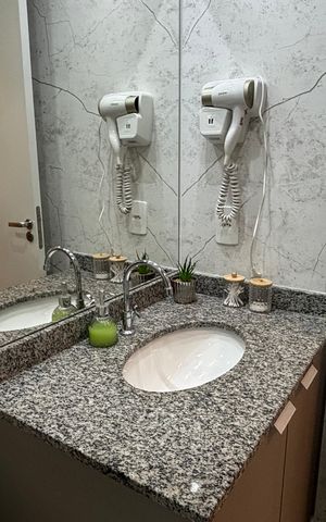 Apartamento para alugar com 34m², 1 quarto e sem vaga Apartamento para alugar com 34m², 1 quarto e sem vagaBanheiro