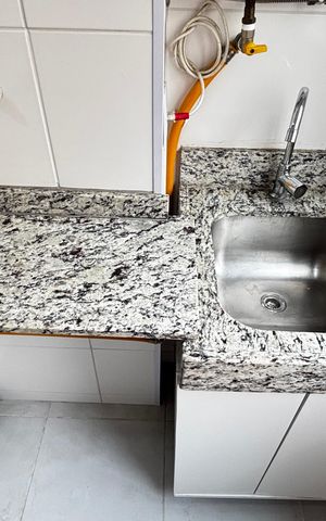 Apartamento para alugar com 43m², 2 quartos e 1 vaga Apartamento para alugar com 43m², 2 quartos e 1 vagaCozinha e Área de Serviço