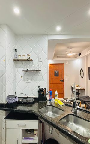 Apartamento à venda com 32m², 1 quarto e sem vaga
