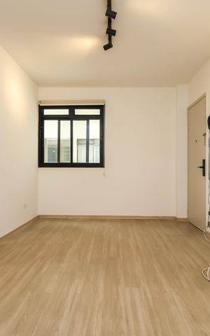 Apartamento para alugar com 70m², 2 quartos e 1 vagaSala
