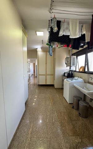 Apartamento à venda com 288m², 3 quartos e 3 vagas