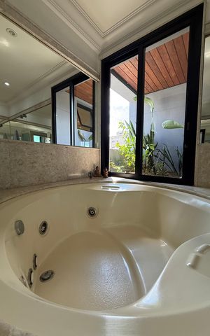 Apartamento à venda com 288m², 3 quartos e 3 vagas