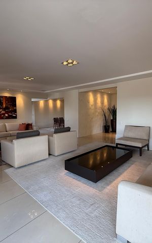 Apartamento à venda com 288m², 3 quartos e 3 vagas
