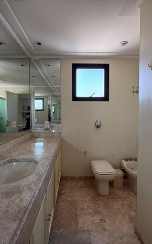 Apartamento à venda com 288m², 3 quartos e 3 vagas