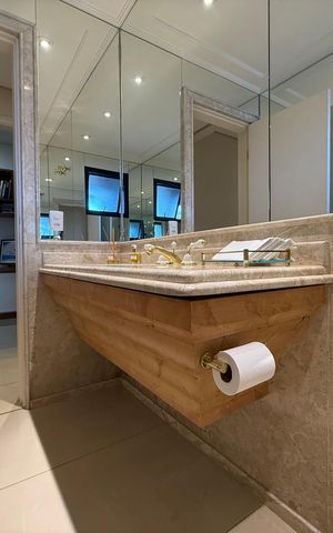 Apartamento à venda com 288m², 3 quartos e 3 vagas