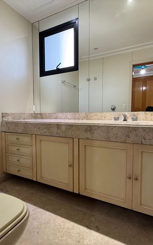 Apartamento à venda com 288m², 3 quartos e 3 vagas