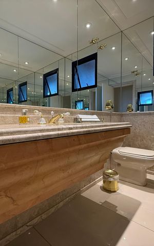 Apartamento à venda com 288m², 3 quartos e 3 vagas