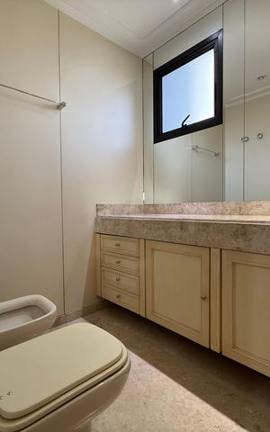 Apartamento à venda com 288m², 3 quartos e 3 vagas