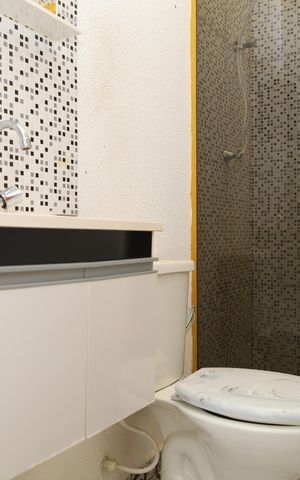 Casa de condomínio para alugar com 70m², 2 quartos e 1 vagaBanheiro
