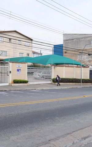 Casa de condomínio para alugar com 70m², 2 quartos e 1 vagaFachada - Placa GRANDE instalada na fachada do condomínio, dia 26.08.2026 - Código da placa: GOAV-125 