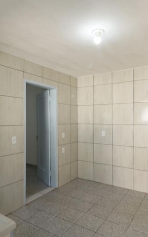 Casa para alugar com 70m², 2 quartos e sem vaga Casa para alugar com 70m², 2 quartos e sem vagaCozinha