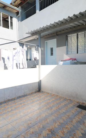 Casa para alugar com 70m², 2 quartos e sem vaga Casa para alugar com 70m², 2 quartos e sem vagaQuintal