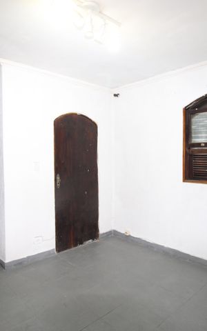 Casa à venda com 180m², 5 quartos e 2 vagasQuarto 1 Suíte