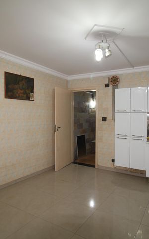 Casa à venda com 162m², 2 quartos e 1 vagaCozinha
