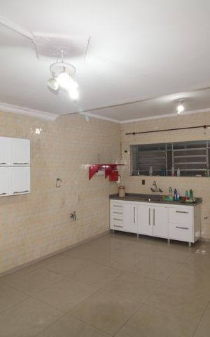 Casa à venda com 162m², 2 quartos e 1 vagaCozinha