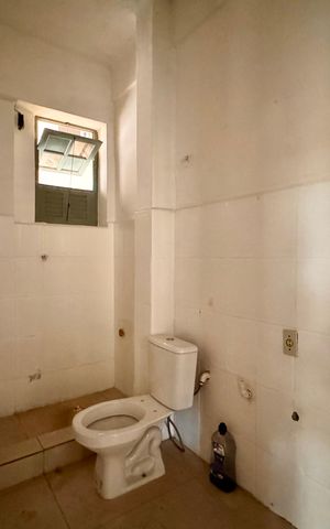 Apartamento para alugar com 80m², 2 quartos e sem vagaBanheiro social