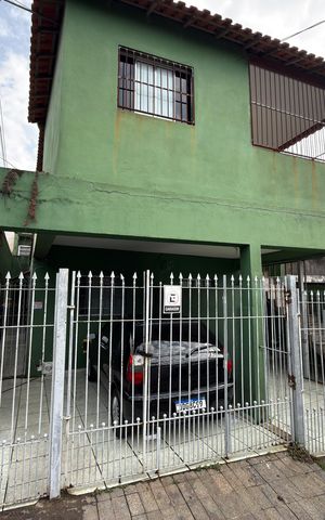 Casa para alugar com 50m², 2 quartos e sem vaga Casa para alugar com 50m², 2 quartos e sem vagaFachada