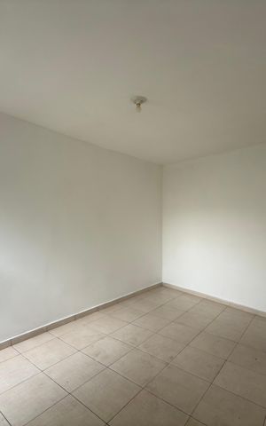 Casa para alugar com 50m², 2 quartos e sem vaga Casa para alugar com 50m², 2 quartos e sem vagaQuarto 1