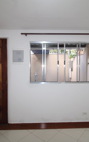 Casa para alugar com 55m², 1 quarto e sem vagaSala