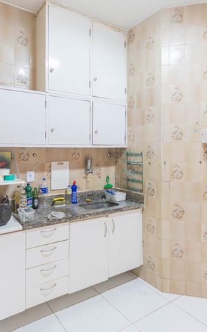 Apartamento para alugar com 124m², 3 quartos e sem vagaCozinha