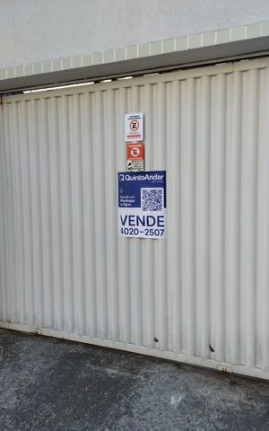 Apartamento à venda com 140m², 4 quartos e 2 vagas Apartamento à venda com 140m², 4 quartos e 2 vagasplaca instalada - RVRC-255