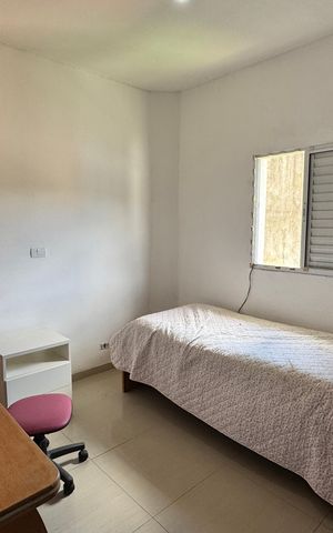 Casa de condomínio para alugar com 239m², 3 quartos e 2 vagas Casa de condomínio para alugar com 239m², 3 quartos e 2 vagasQuarto 1
