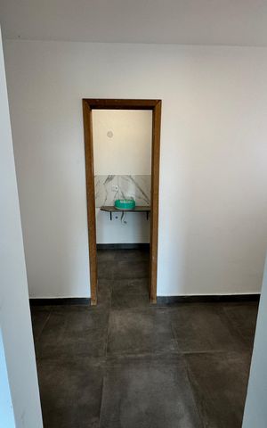 Casa de condomínio para alugar com 239m², 3 quartos e 2 vagas Casa de condomínio para alugar com 239m², 3 quartos e 2 vagasCloset da suíte 1