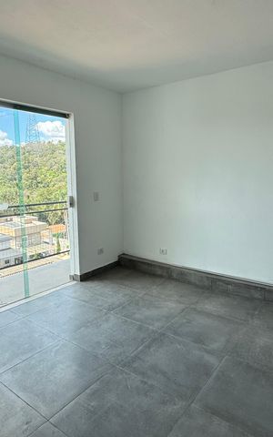 Casa de condomínio para alugar com 239m², 3 quartos e 2 vagas Casa de condomínio para alugar com 239m², 3 quartos e 2 vagasSuíte 2