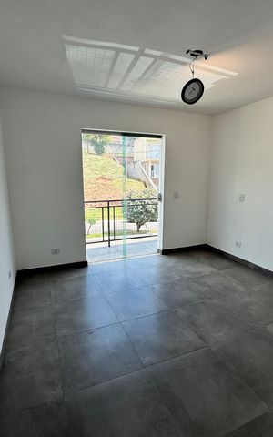 Casa de condomínio para alugar com 239m², 3 quartos e 2 vagas Casa de condomínio para alugar com 239m², 3 quartos e 2 vagasSuite 3