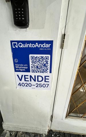 Apartamento à venda com 60m², 2 quartos e 1 vaga Apartamento à venda com 60m², 2 quartos e 1 vagaPlaca