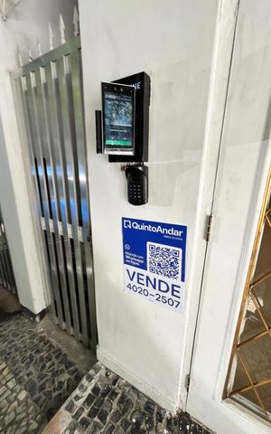 Apartamento à venda com 60m², 2 quartos e 1 vaga Apartamento à venda com 60m², 2 quartos e 1 vagaPlaca