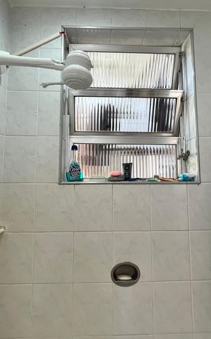 Apartamento à venda com 60m², 2 quartos e 1 vaga Apartamento à venda com 60m², 2 quartos e 1 vagaBanheiro 1