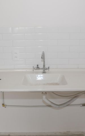 Apartamento à venda com 42m², 2 quartos e 1 vaga Apartamento à venda com 42m², 2 quartos e 1 vagaSala e Cozinha