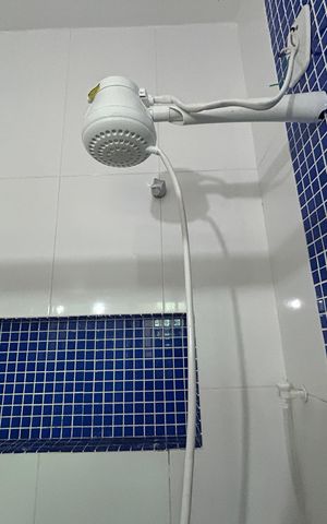 Casa para alugar com 54m², 2 quartos e sem vagaBanheiro
