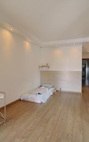 Casa à venda com 241m², 5 quartos e 6 vagasQuarto 3