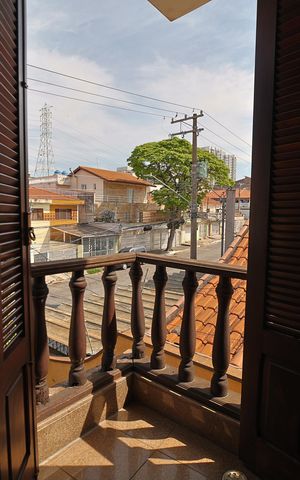 Casa à venda com 241m², 5 quartos e 6 vagasVaranda