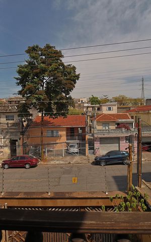 Casa à venda com 241m², 5 quartos e 6 vagasVaranda