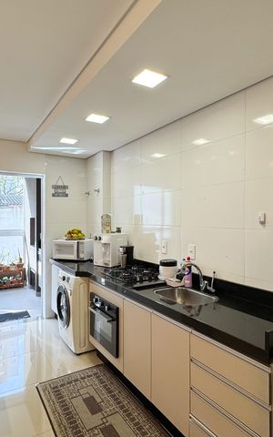 Apartamento à venda com 77m², 3 quartos e 2 vagas Apartamento à venda com 77m², 3 quartos e 2 vagasCozinha