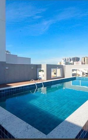 Apartamento à venda com 77m², 3 quartos e 2 vagas Apartamento à venda com 77m², 3 quartos e 2 vagasÁrea comum - Piscina