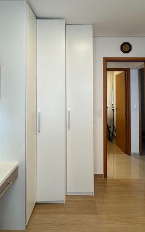 Apartamento à venda com 77m², 3 quartos e 2 vagas Apartamento à venda com 77m², 3 quartos e 2 vagasQuarto 1