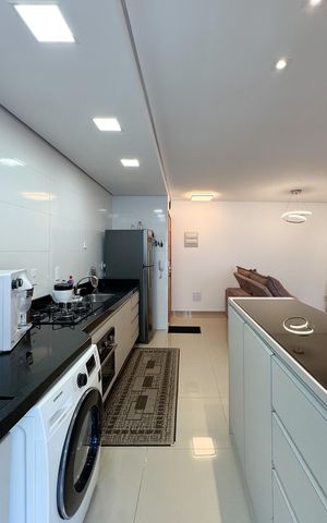 Apartamento à venda com 77m², 3 quartos e 2 vagas Apartamento à venda com 77m², 3 quartos e 2 vagasÁrea de Serviço