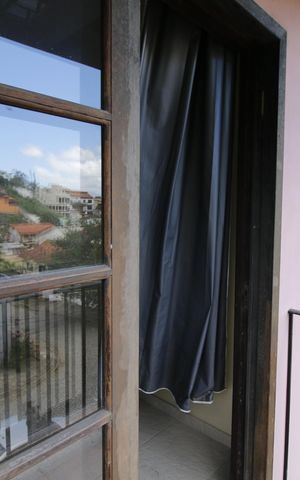 Casa de condomínio para alugar com 371m², 4 quartos e 4 vagasVaranda do quarto 2