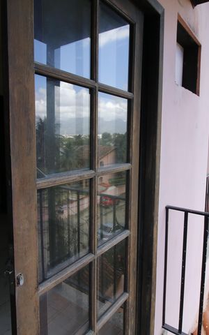 Casa de condomínio para alugar com 371m², 4 quartos e 4 vagasVaranda do quarto 3