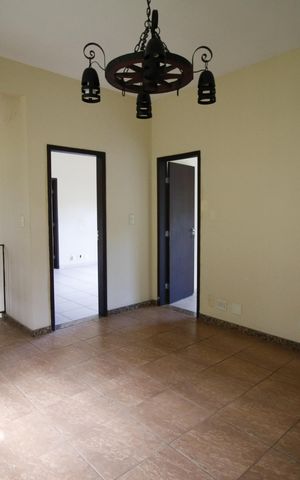 Casa de condomínio para alugar com 371m², 4 quartos e 4 vagasSaleta 