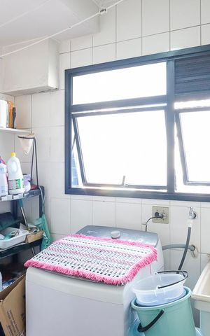 Apartamento à venda com 121m², 3 quartos e 1 vagaÁrea de serviço