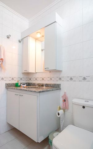 Apartamento à venda com 121m², 3 quartos e 1 vagaBanheiro da suíte