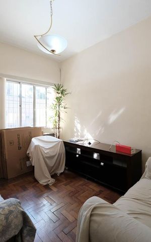Casa à venda com 83m², 4 quartos e 1 vagaSala