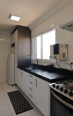 Apartamento à venda com 156m², 3 quartos e 3 vagasCozinha
