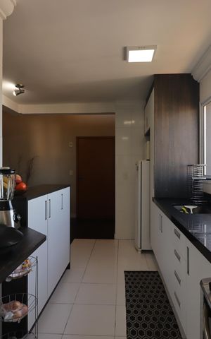 Apartamento à venda com 156m², 3 quartos e 3 vagasCozinha